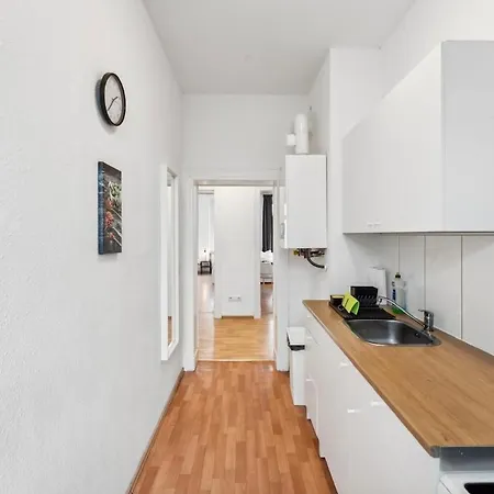 Apartment Zentral, Direkt Am Bg Krankenhaus *